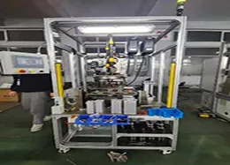 小缸径气缸拧紧设备